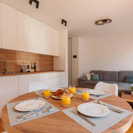 Alpine Bliss קרנייסקה גורה