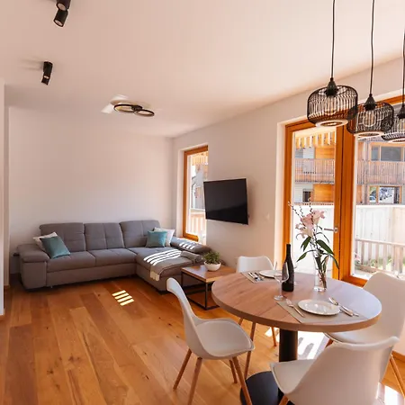 Lejlighed Alpine Bliss *